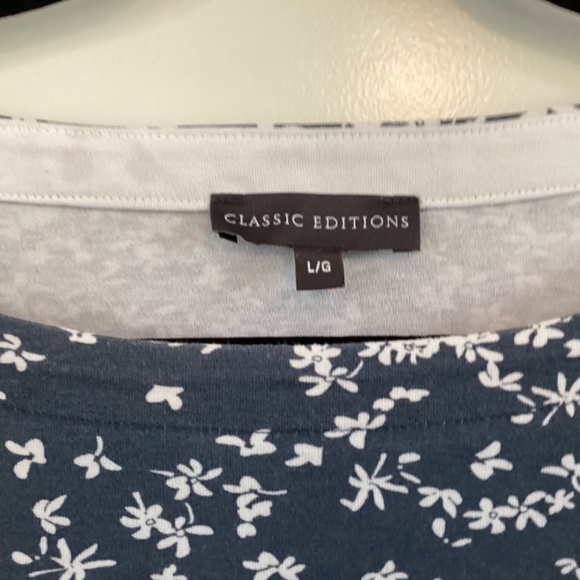 Classic Edition floral blouse size lg - Picture 3 of 4